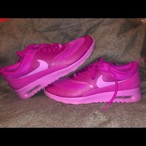 NWOT, Nike air max Thea